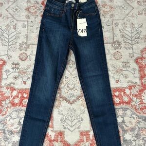Zara Women's Dark Blue Skinny Jeans